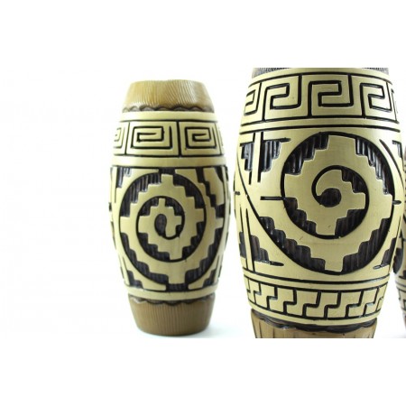 Trio de vasos de cerâmica...